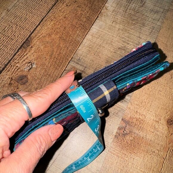 Vera Bradley Retired Scottie Dog Tartan Plaid RFD Turnlock Wallet - Picture 6 of 11